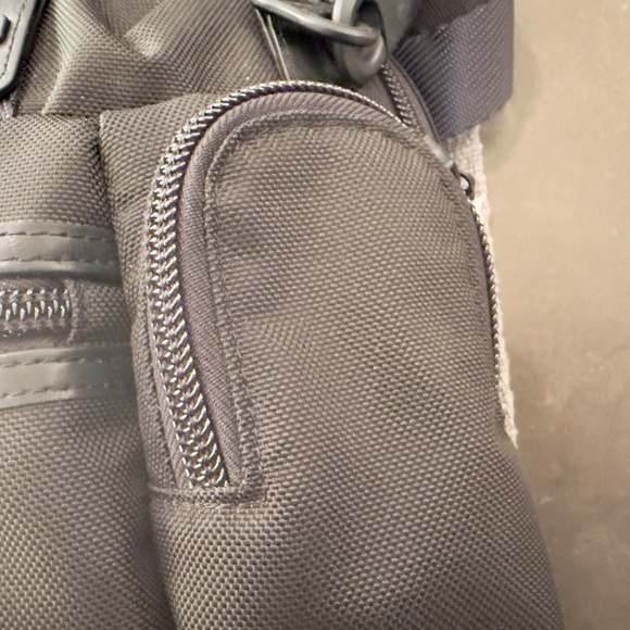 NWT TUMI Alpha Bravo Brooks Slim Brief Will Black Office Travel - Picture 9 of 16